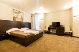 Гостиница Hotel&SPA Лафер Ренессанс 4 Сергиев Посад 2-местный номер стандарт-1
